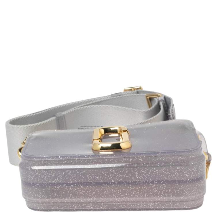 مملوكة مسبقًا Marc Jacobs Silver Glitter Vinyl The Jelly Snapshot Shoulder Bag