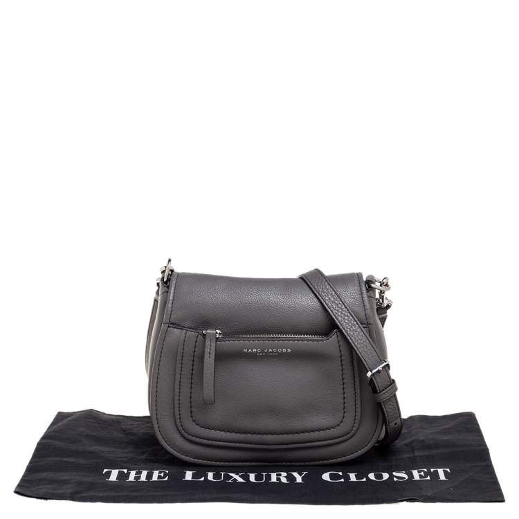 مملوكة مسبقًا  Marc Jacobs Grey Leather Mini Empire City Crossbody Bag