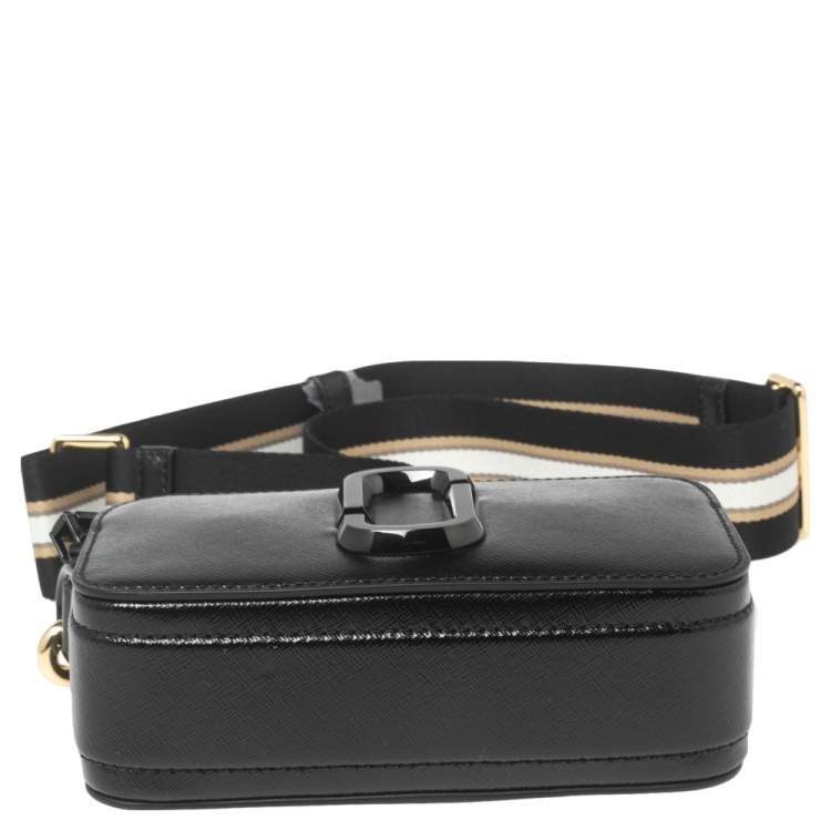 مملوكة مسبقًا Marc Jacobs Black Glossy Leather Snapshot Camera Crossbody Bag