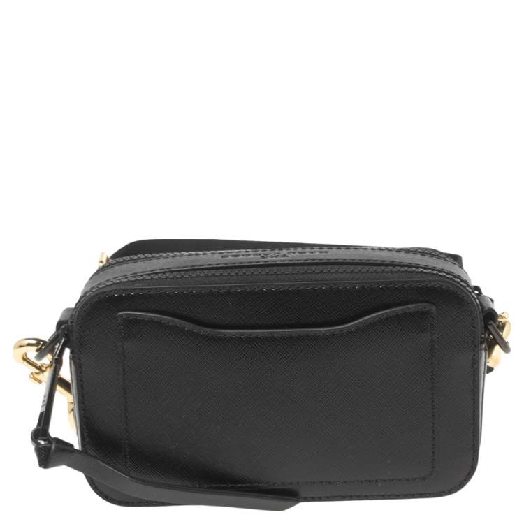 مملوكة مسبقًا Marc Jacobs Black Glossy Leather Snapshot Camera Crossbody Bag