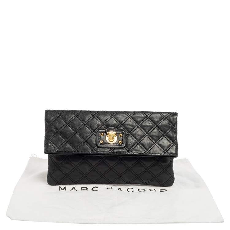 مملوكة مسبقًا Marc Jacobs Black Quilted Leather Eugenie Clutch