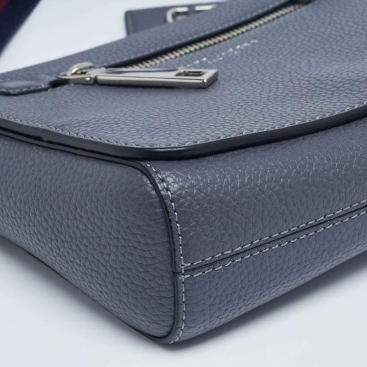 مملوكة مسبقًا Marc Jacobs Grey Leather Small Gotham Crossbody Bag