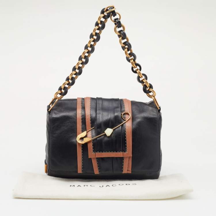 Pre Owned Marc Jacobs Black Leather Safety Pin Shoulder Bag