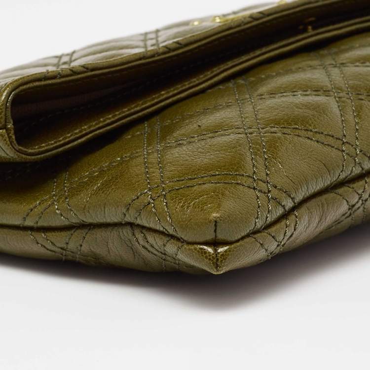 Pre Owned Marc Jacobs Olive Green Quilted Leather Eugenie Chain Clutch