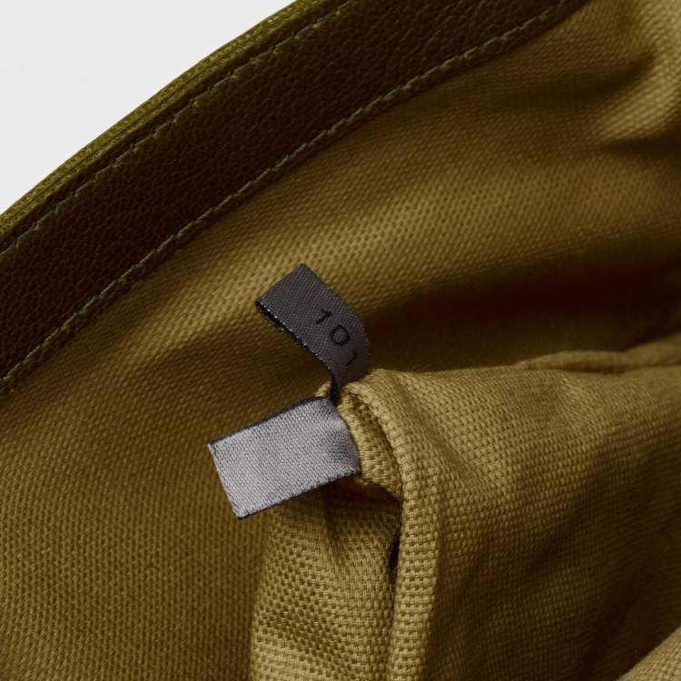 Pre Owned Marc Jacobs Olive Green Quilted Leather Eugenie Chain Clutch