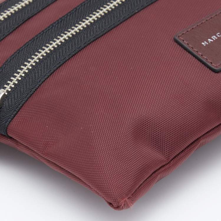 Pre Owned Marc Jacobs Burgundy Nylon and Leather Top Zip Clutch