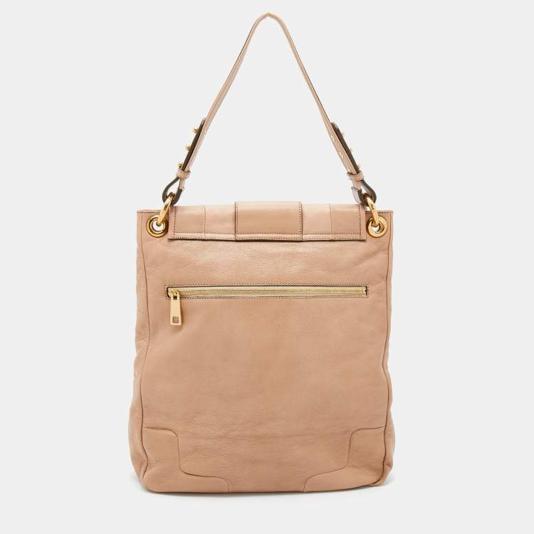 مملوكة مسبقًا Marc Jacobs Beige Leather Stone Embellished Shoulder Bag