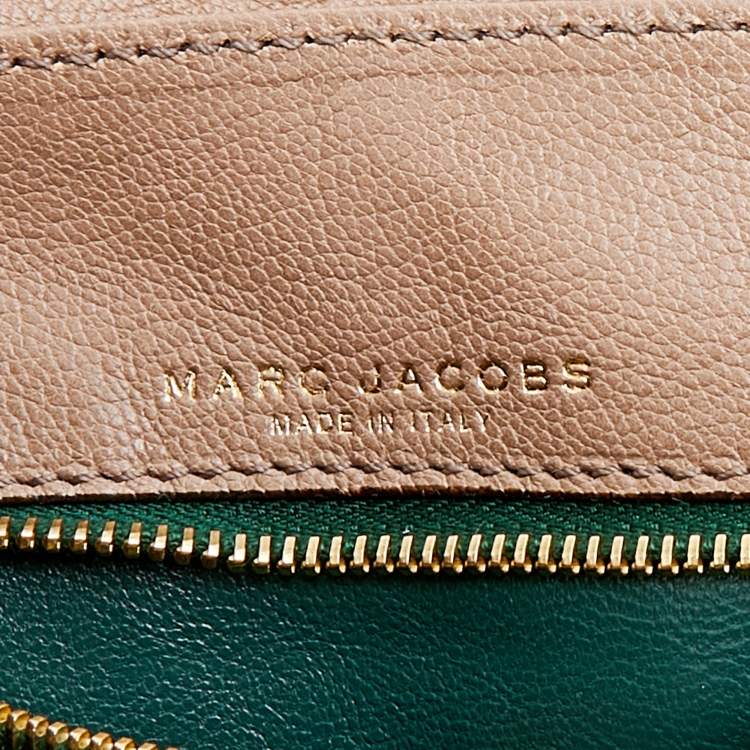مملوكة مسبقًا Marc Jacobs Beige Leather Stone Embellished Shoulder Bag