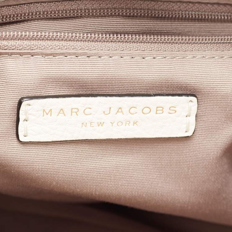 Pre Owned Marc Jacobs Off White Leather Crossbody Bag