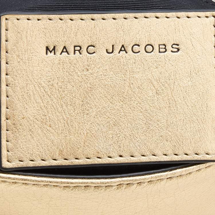 Pre Owned Marc Jacobs Gold Leather Charms and Trinkets Saddle Shoulder Bag