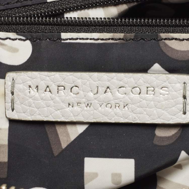 Pre Owned Marc Jacobs Light Grey Leather Lock That Messenger Bag