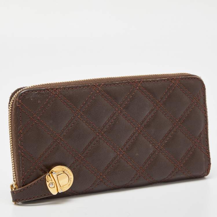 Pre Owned Marc Jacobs Brown Quilted Leather Deluxe Zip Around Wallet