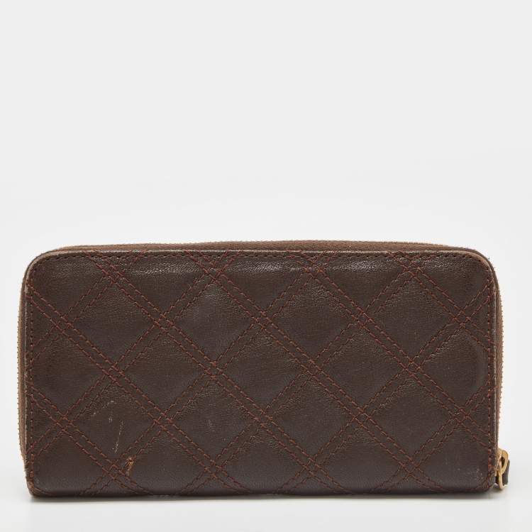 Pre Owned Marc Jacobs Brown Quilted Leather Deluxe Zip Around Wallet