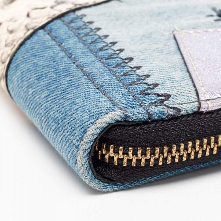 Pre Owned Marc Jacobs Blue/Multicolor Denim Patchwork Wristlet Zip Around Wallet