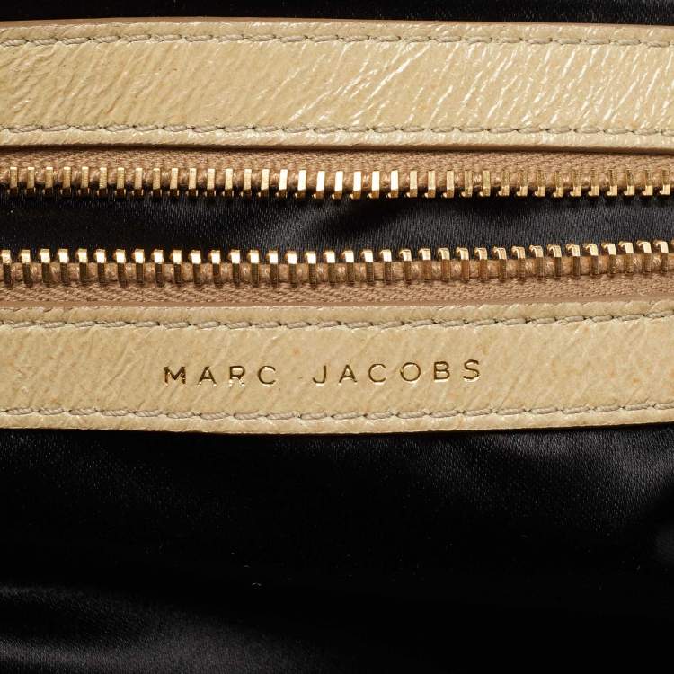 Pre Owned Marc Jacobs Cream Leather Embellished Hobo