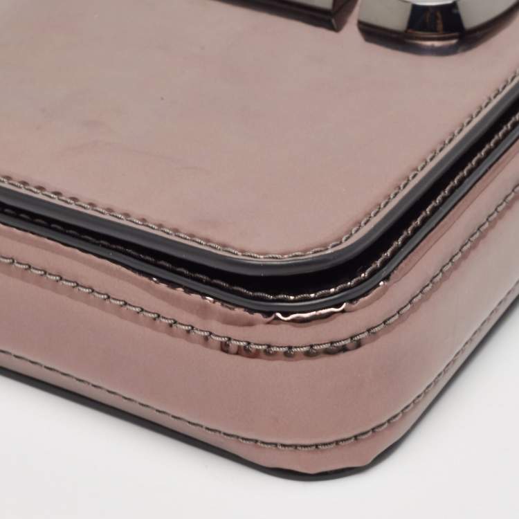 Pre Owned Marc Jacobs Grey Patent Leather The Long Shot Mirrored Clutch