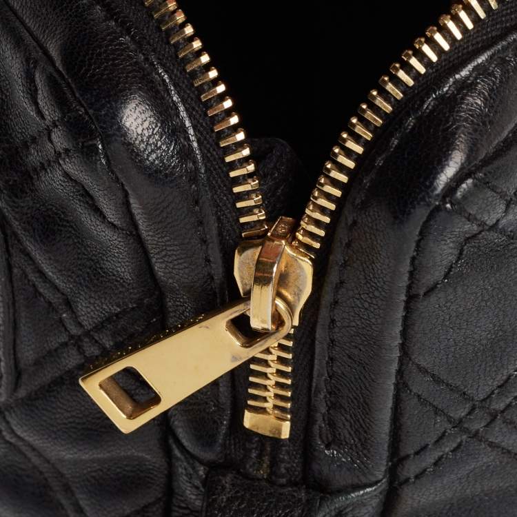 Pre Owned Marc Jacobs Black Quilted Leather Chain Crossbody Bag
