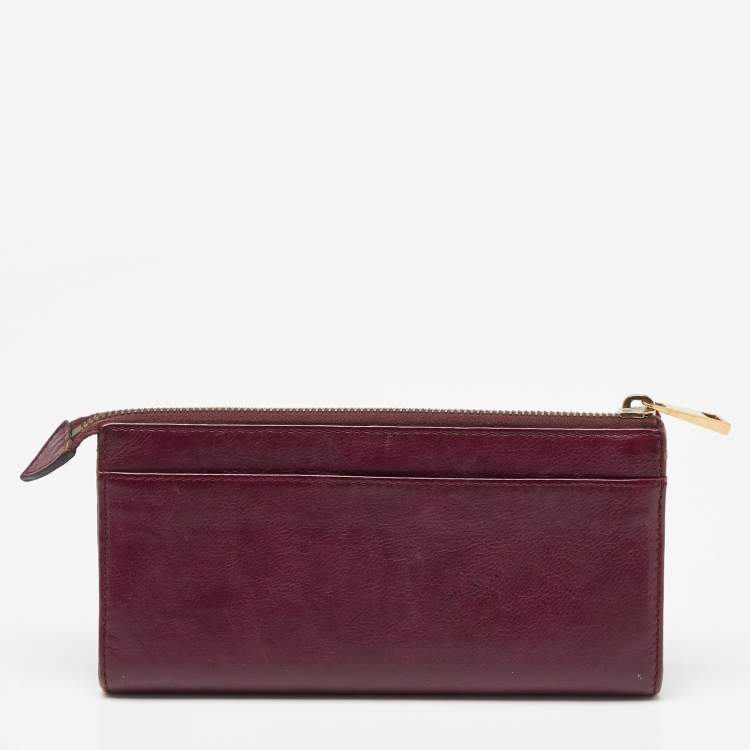 Pre Owned Marc Jacobs Magenta Leather Zip Continental Wallet