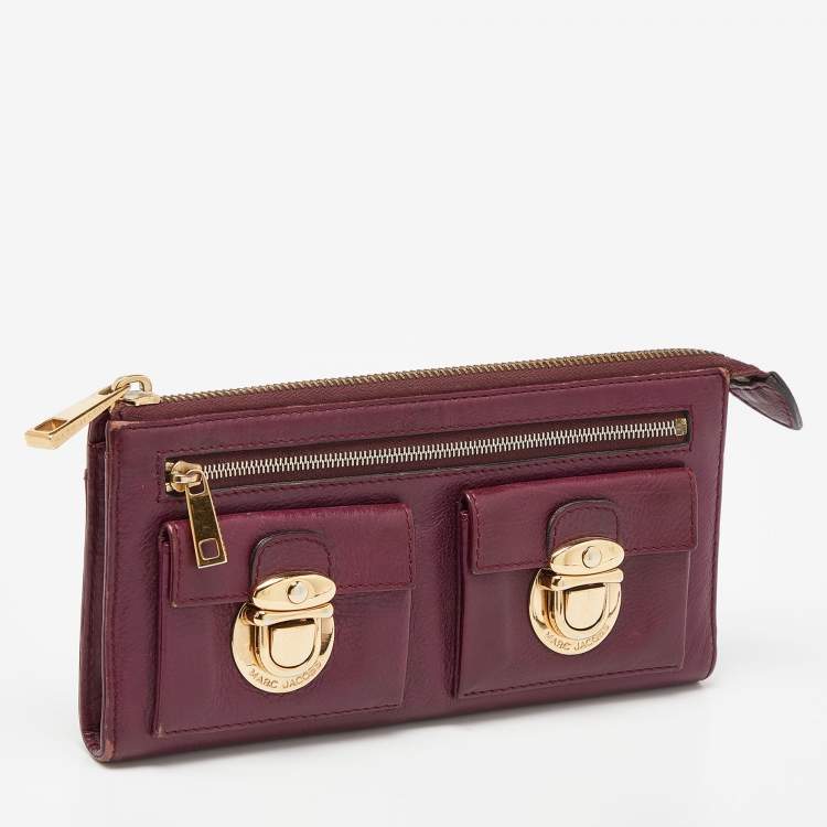 Pre Owned Marc Jacobs Magenta Leather Zip Continental Wallet