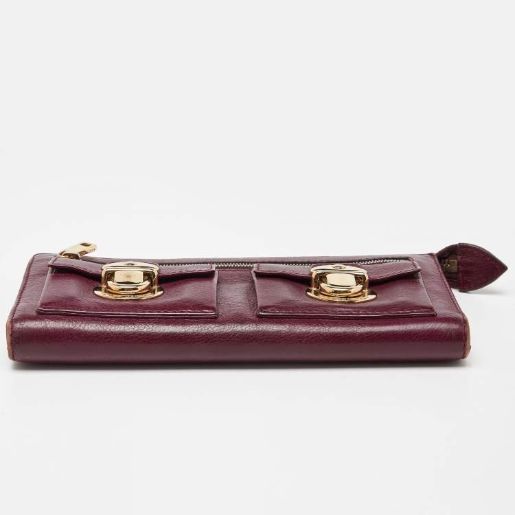 Pre Owned Marc Jacobs Magenta Leather Zip Continental Wallet