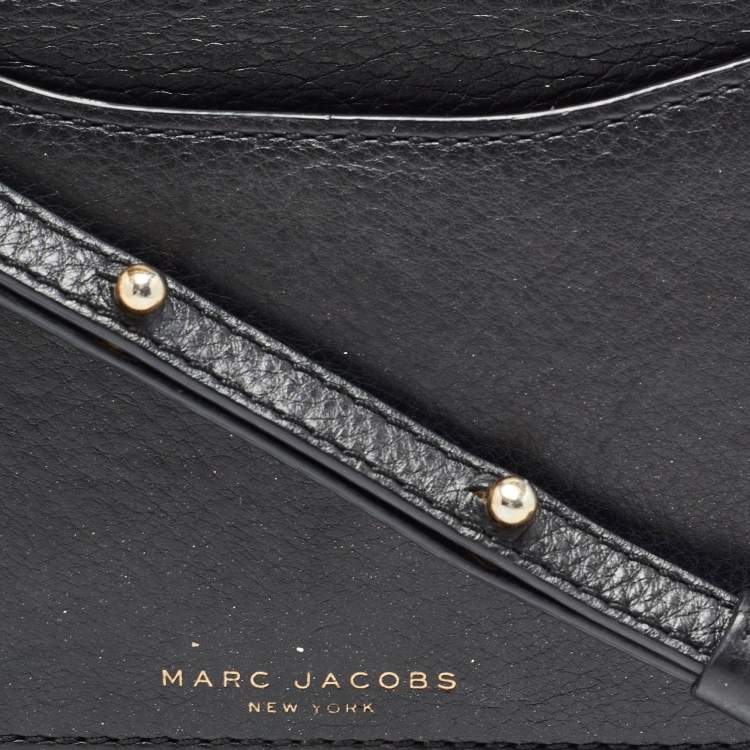 Pre Owned Marc Jacobs Black Leather Recruit Wallet on Strap 