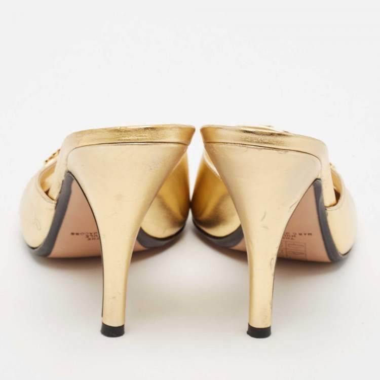 Pre Owned Marc Jacobs Gold Leather Slide Sandals Size 39