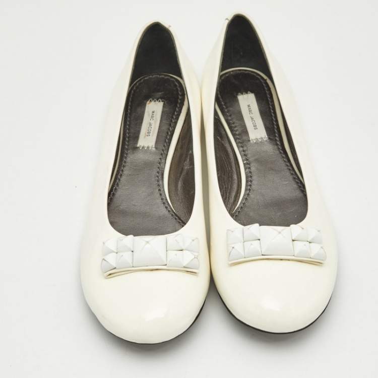 Pre Owned Marc Jacobs White Patent Leather Ballet Flats Size 37