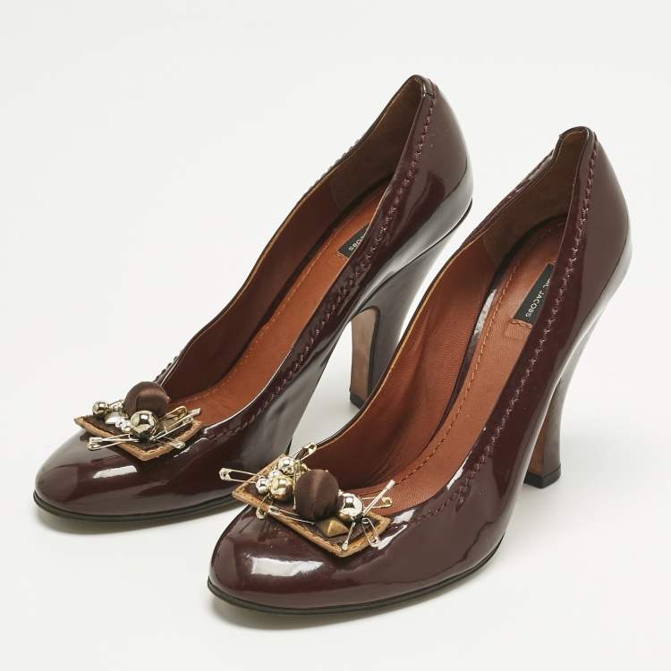 Pre Owned Marc Jacobs Burgundy Patent Leather Embellished Block Heel Pumps Size 37.5