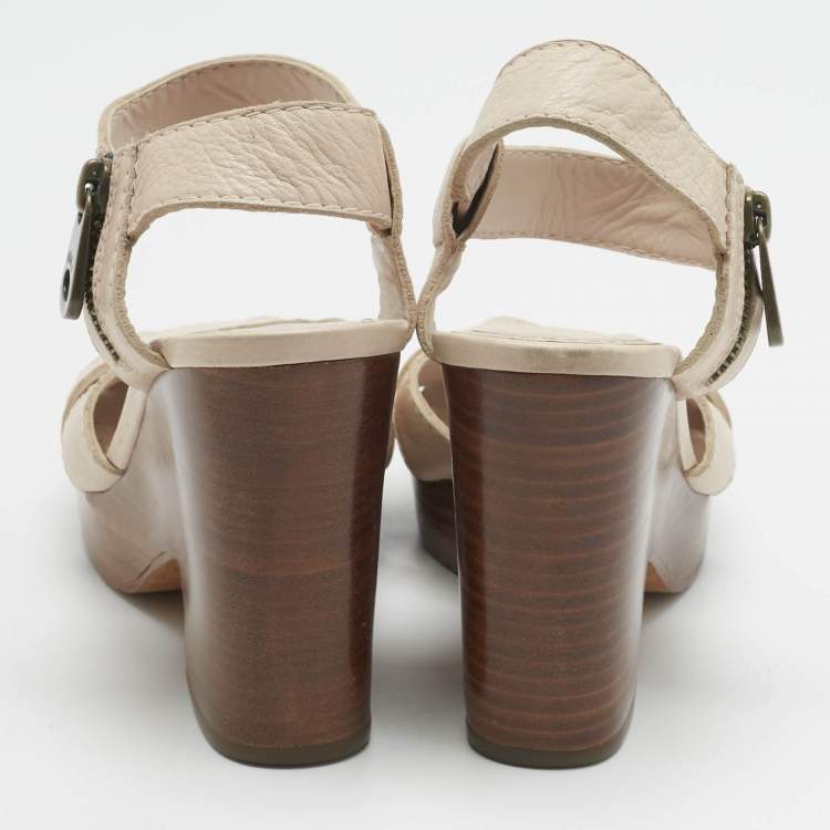 Pre Owned Marc Jacobs Beige Leather Ankle Strap Sandals Size 36.5