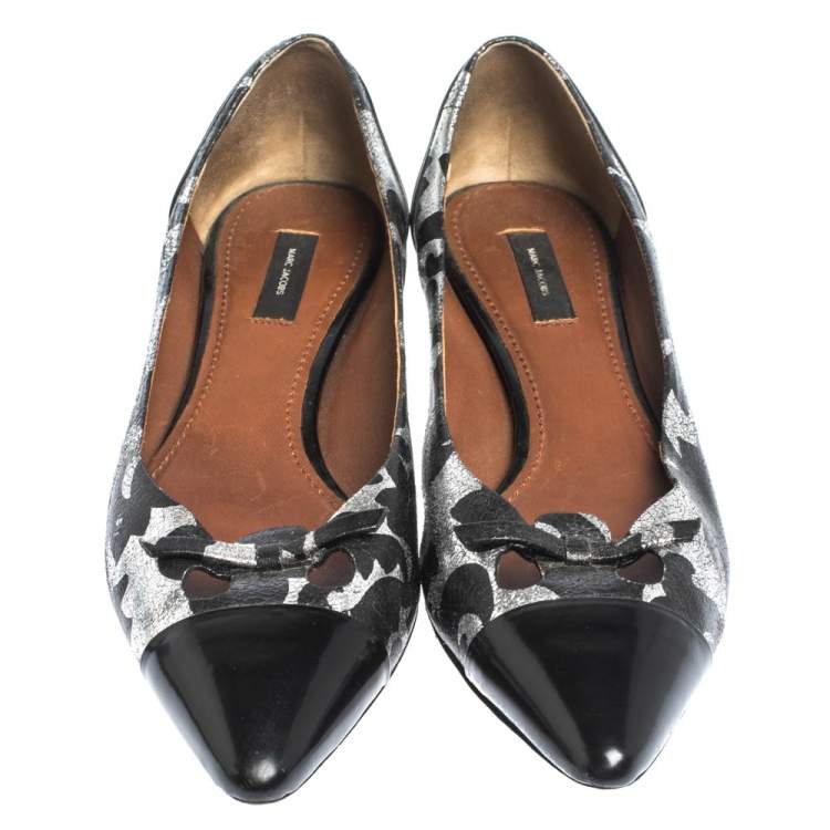 Pre Owned Marc Jacobs Black/Silver Leather And Patent Pointed Toe Bow Ballet Flats Size 40