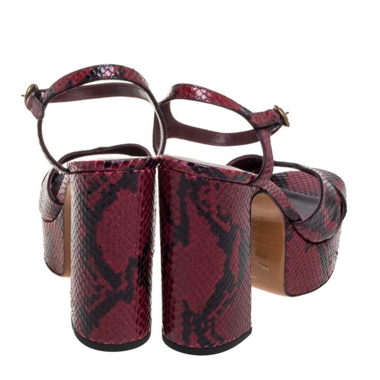 Pre Owned Marc Jacobs Red/Black Python Effect Leather Debbie Platform Sandals Size 40