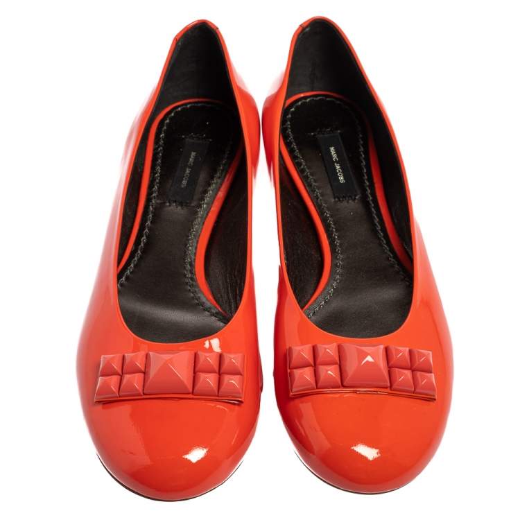 Pre Owned Marc Jacobs Orange Patent Leather Embellished Bow Ballet Flats Size 37.5