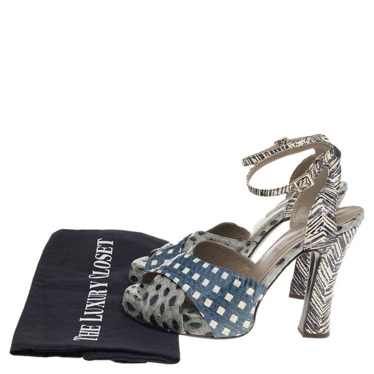 مملوكة مسبقًا Marc Jacobs Multicolor Python Leather Ankle Strap Sandals Size 35.5 