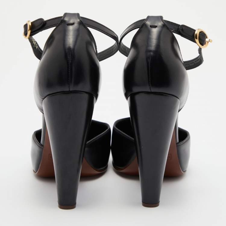 Pre Owned Marc Jacobs Black Leather T-Strap Pumps Size 37.5