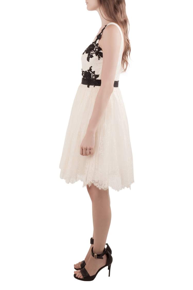 Pre Owned Marchesa Notte Cream Floral Lace Embellished Applique Detail Scoop Neck Sleeveless Dress M
