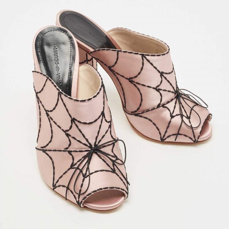 Pre Owned Marco de Vincenzo Pink Satin Embroidered Spider Web Mules Size 39