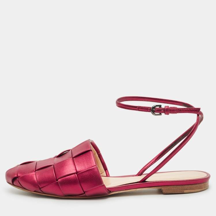 Pre Owned Marco de vincenzo Red Leather Ankle Strap Flats Size 38.5
