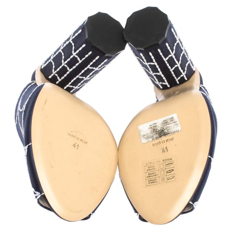 Pre Owned Marco de Vincenzo Blue Embroidered Satin Open Toe Block Heel Sandals Size 41