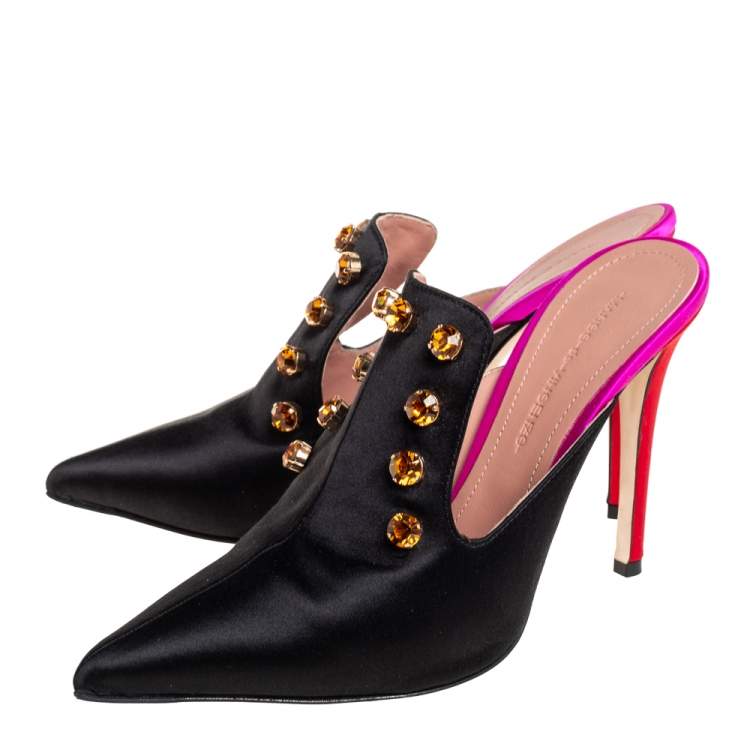 مملوكة مسبقًا Marco de vincenzo Black Satin Embellished Pointed Toe Mules Size 38