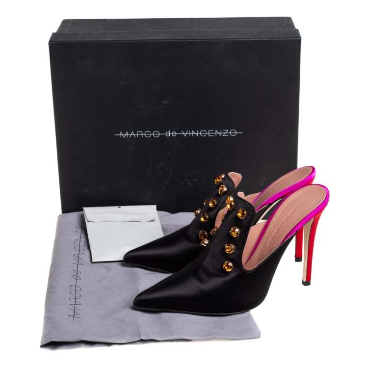 مملوكة مسبقًا Marco de vincenzo Black Satin Embellished Pointed Toe Mules Size 38