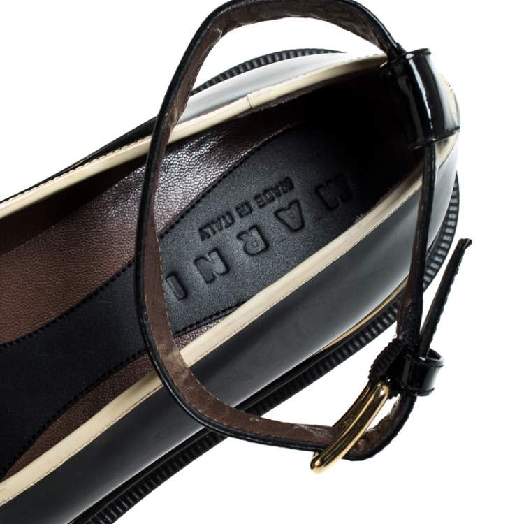 Pre Owned Marni Black and Gold Patent Leather Ankle Strap Ballet Flats Size 39