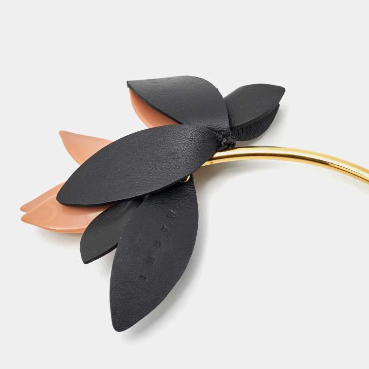 Pre Owned Marni Flower Resin Leather Gold Tone Open Necklace