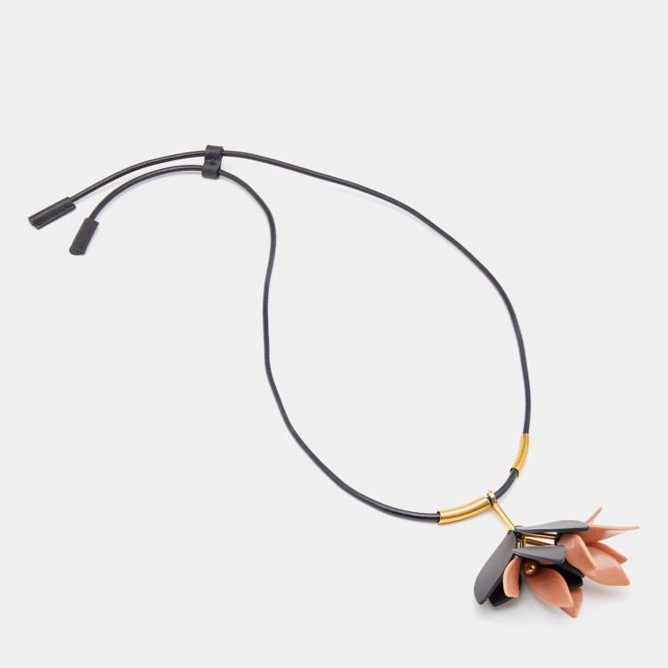 Pre Owned Marni Gold Tone & Leather Resin Floral Pendant Adjustable Necklace