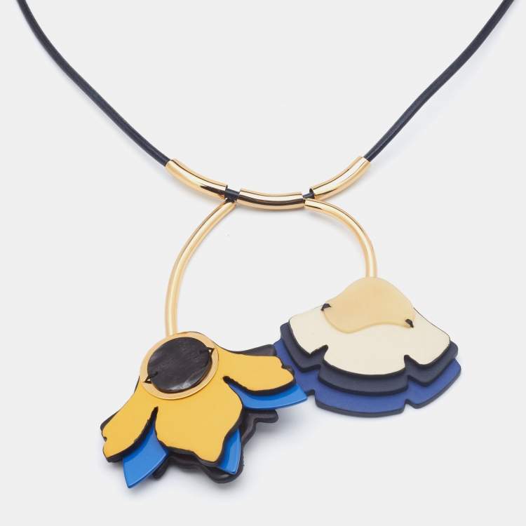 Pre Owned Marni Black Leather Floral Pendant Gold Tone Necklace