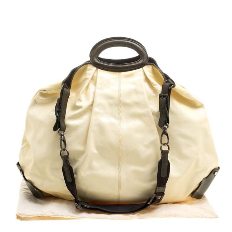 مملوكة مسبقًا Marni Cream Patent Leather Large New Balloon Hobo