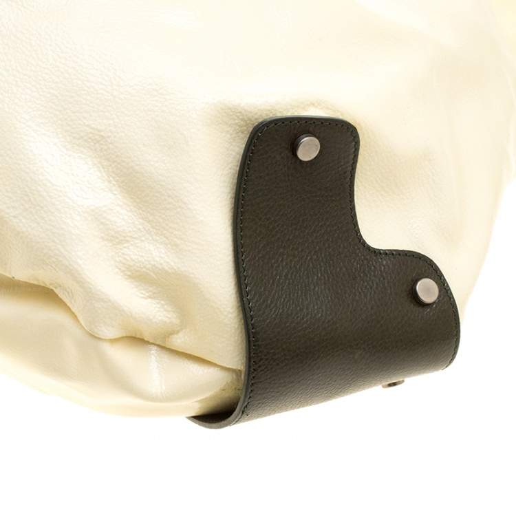 مملوكة مسبقًا Marni Cream Patent Leather Large New Balloon Hobo