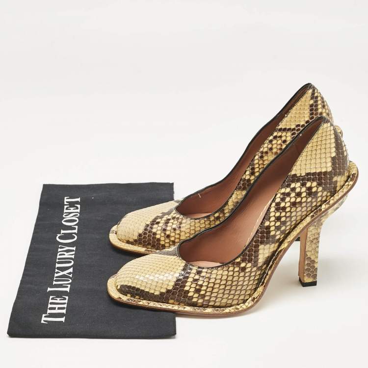 Pre Owned Marni Yellow/Black Python Pumps Size 40