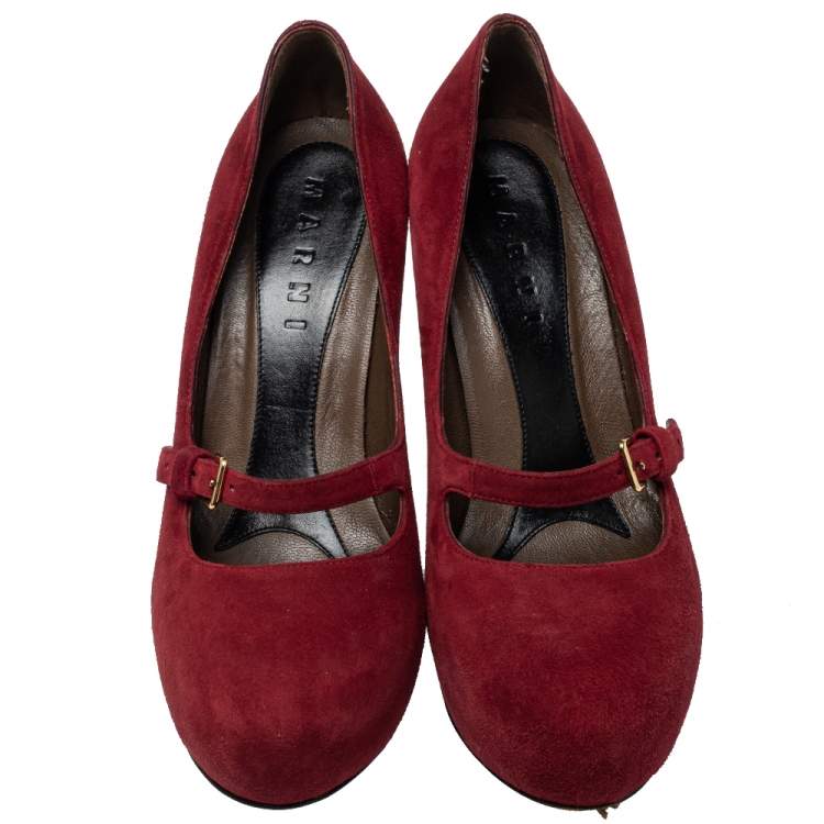 مملوكة مسبقًا Marni Red Suede Mary Jane Pumps Size 38.5