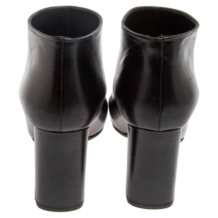 Pre Owned  Marni Black Leather Round Toe Booties Size 37