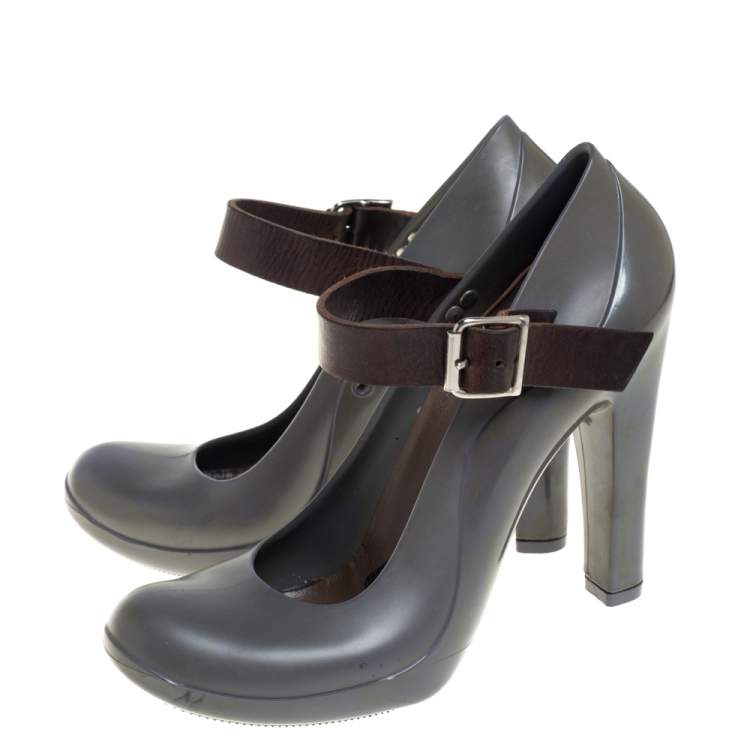Pre Owned Marni Grey Rubber And Brown Leather Mary Jane Pumps Size 37